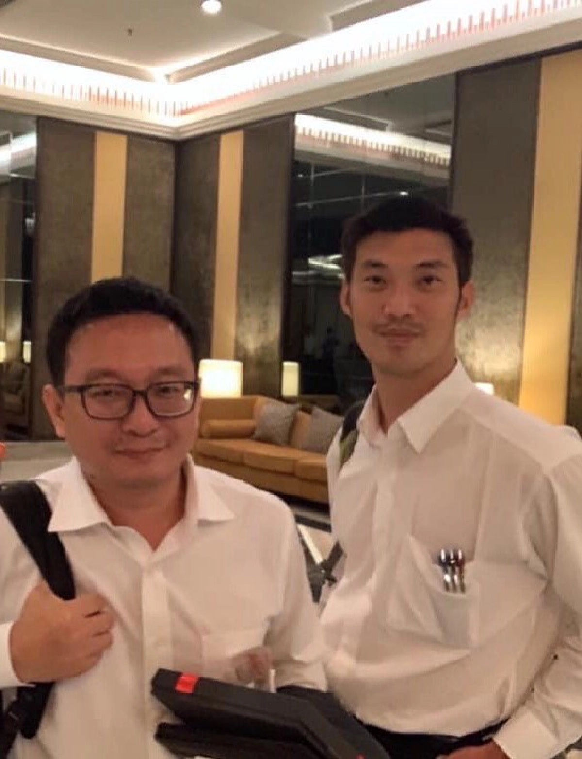 แอบส่อง "เอก ต๋อม ป๊อก" ชนชั้นนำอนาคตใหม่