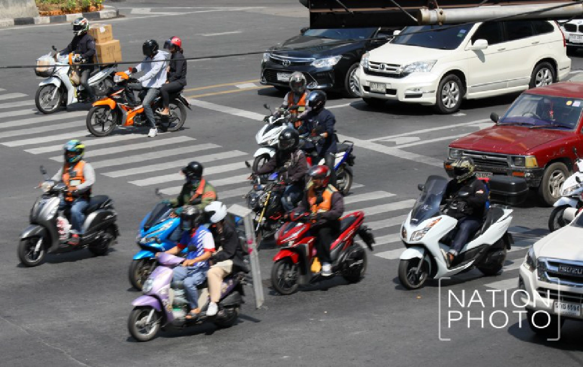 กทม.รับฟังก่อนใช้มาตรการฝ่าฝืนขับขี่บนทางเท้ายึดเสื้อวิน3ปี