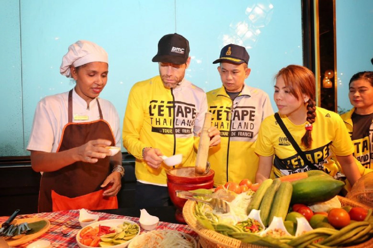 ตำนานปั่นออสซีปลื้มวัฒนธรรมไทย