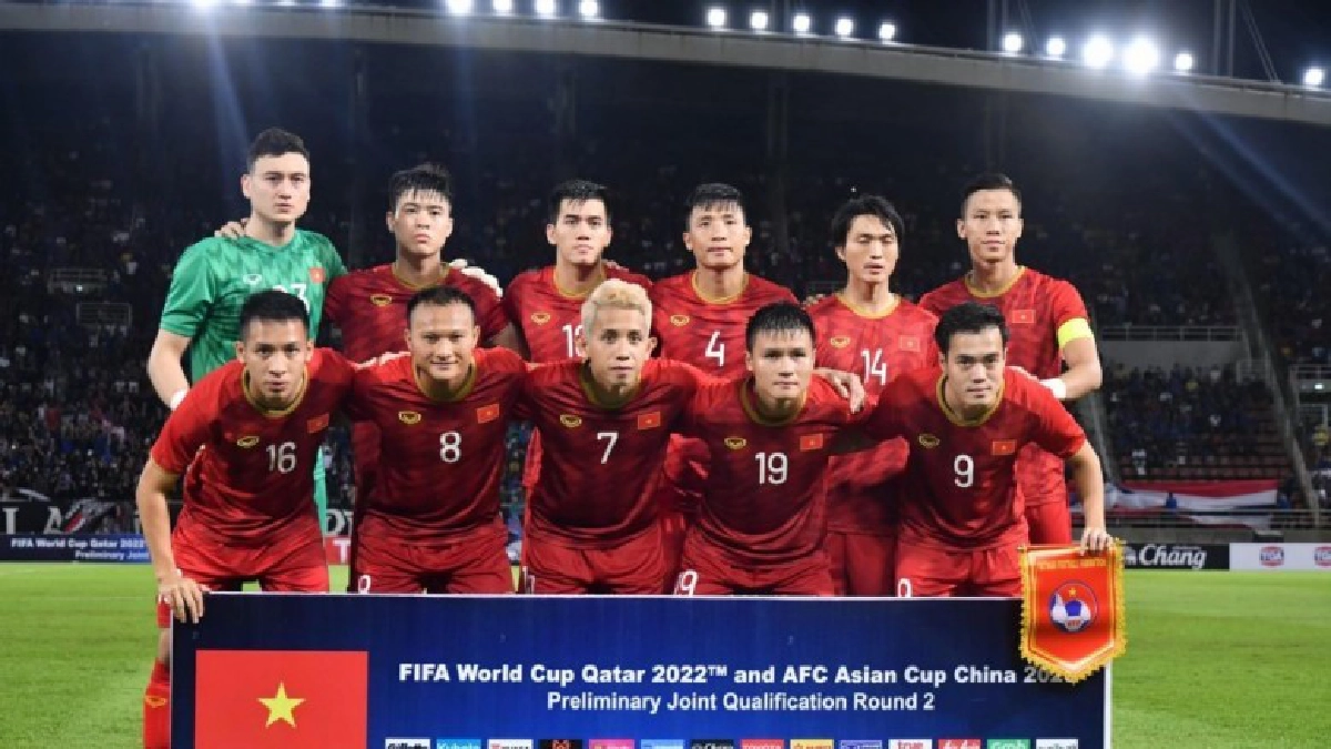 'เวียดนาม' ประกาศรายชื่อ 27 แข้งดวล ยูเออี-ไทย