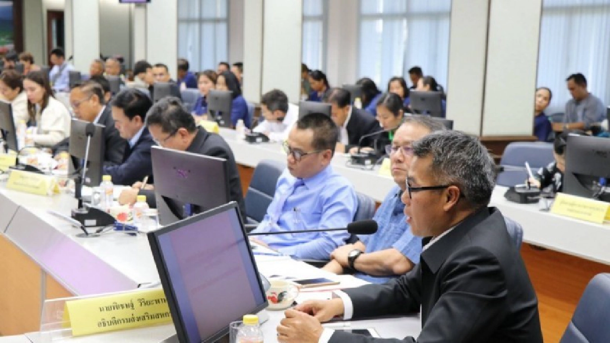  สั่งสหกรณ์เตรียมจัดเครื่องจักรช่วยเหลือสมาชิกหลังแบน 3 สาร