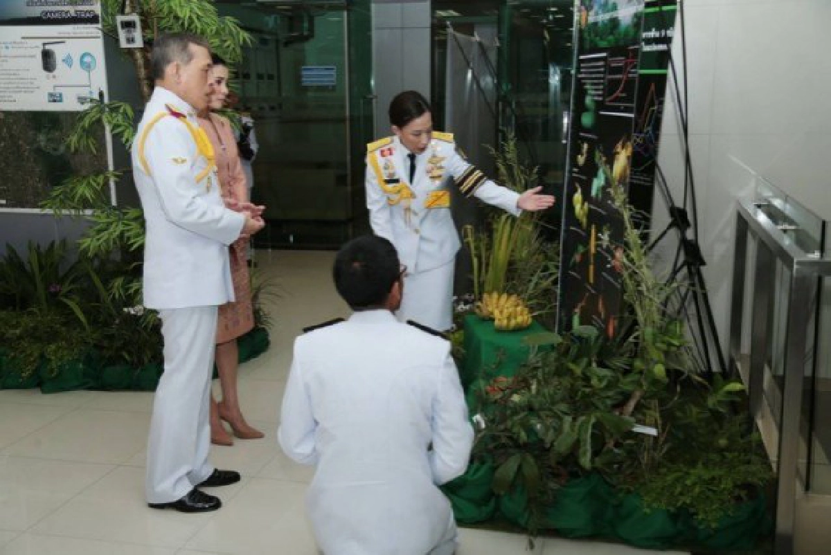 ในหลวง-พระราชินีเสด็จฯทรงเปิดประชุมโครงการพัชรสุธาคชานุรักษ์