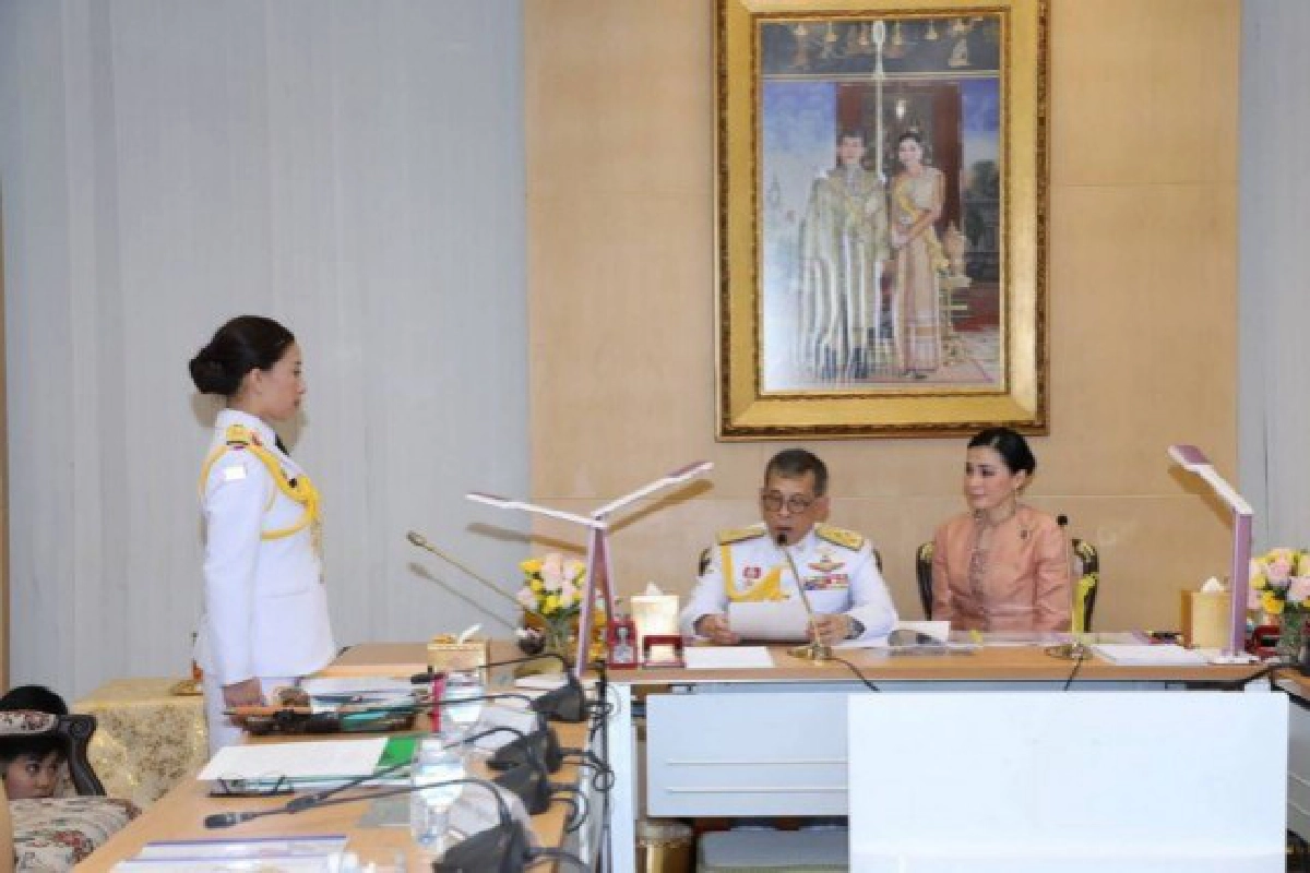 ในหลวง-พระราชินีเสด็จฯทรงเปิดประชุมโครงการพัชรสุธาคชานุรักษ์