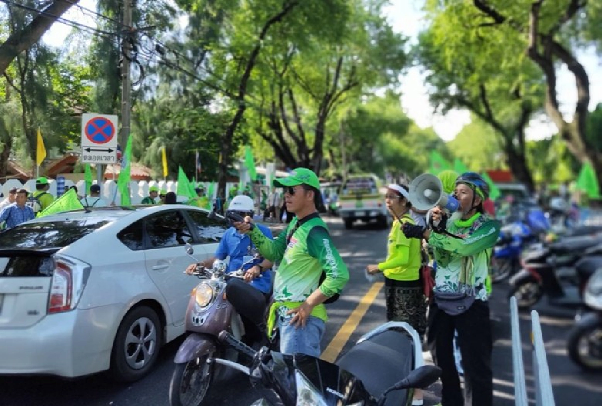 17 เครือข่ายปฏิรูปพลังงานฯ จี้ บิ๊กตู่ ปรับลดราคาน้ำมัน-แก๊ส