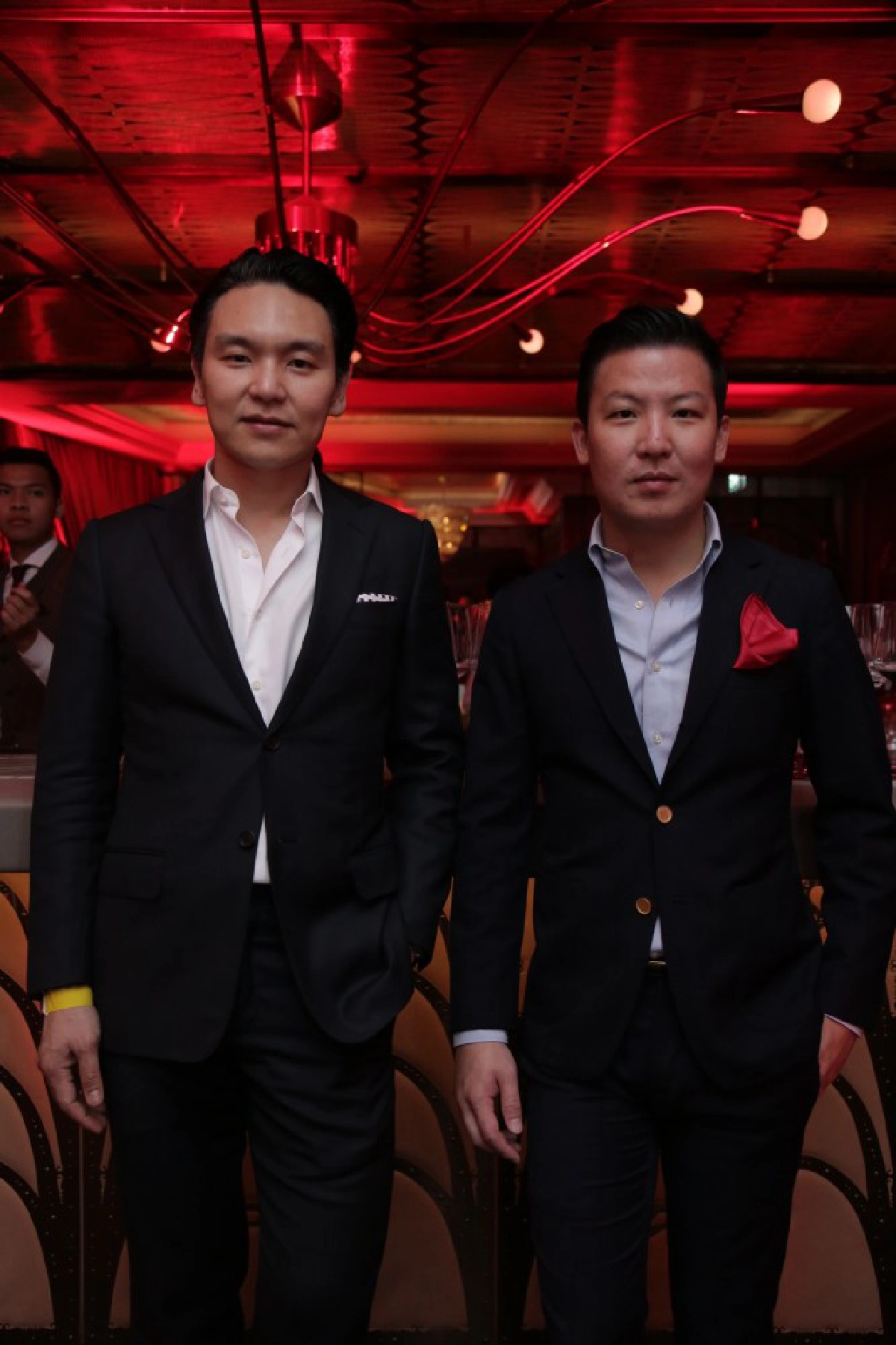 รังสรรค์บรรยากาศแห่งความสุขส่งท้ายปี