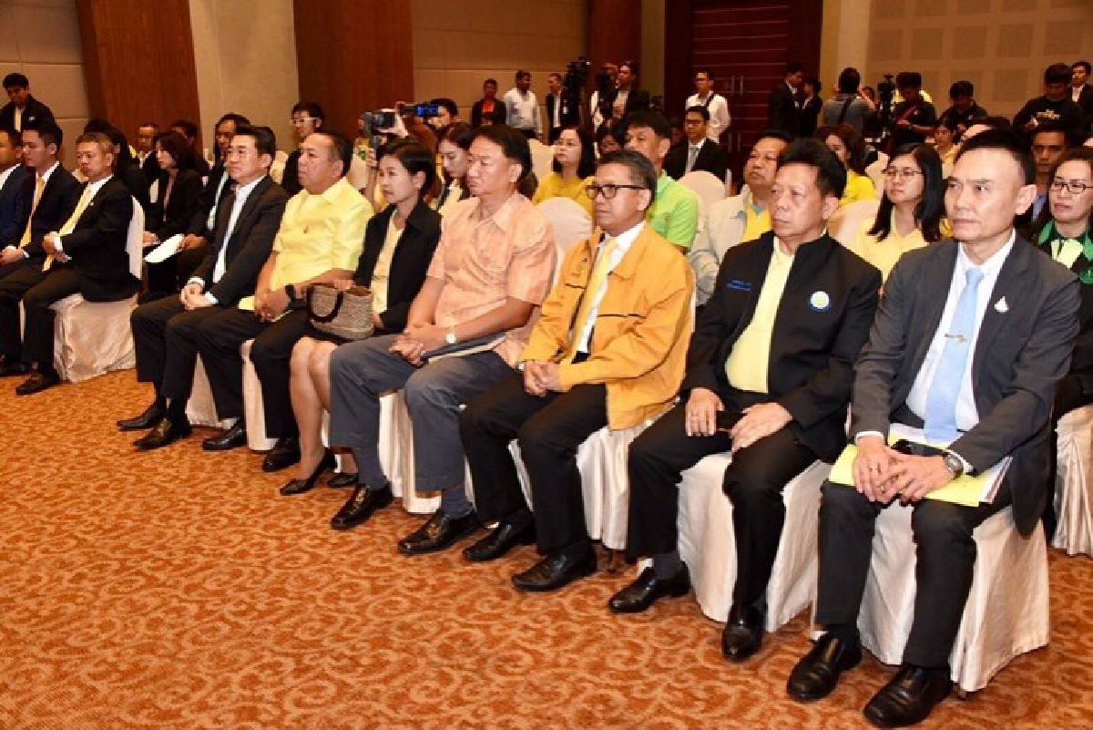 เฉลิมชัย นำทัพจิตอาสา ก.เกษตรฯ เราทำความดีด้วยหัวใจ