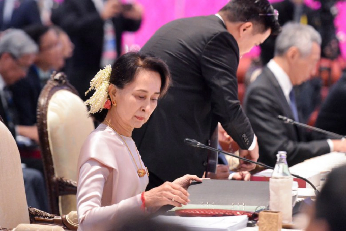 นายกฯ ชง อาเซียน มีบทบาทช่วยเมียนมา 