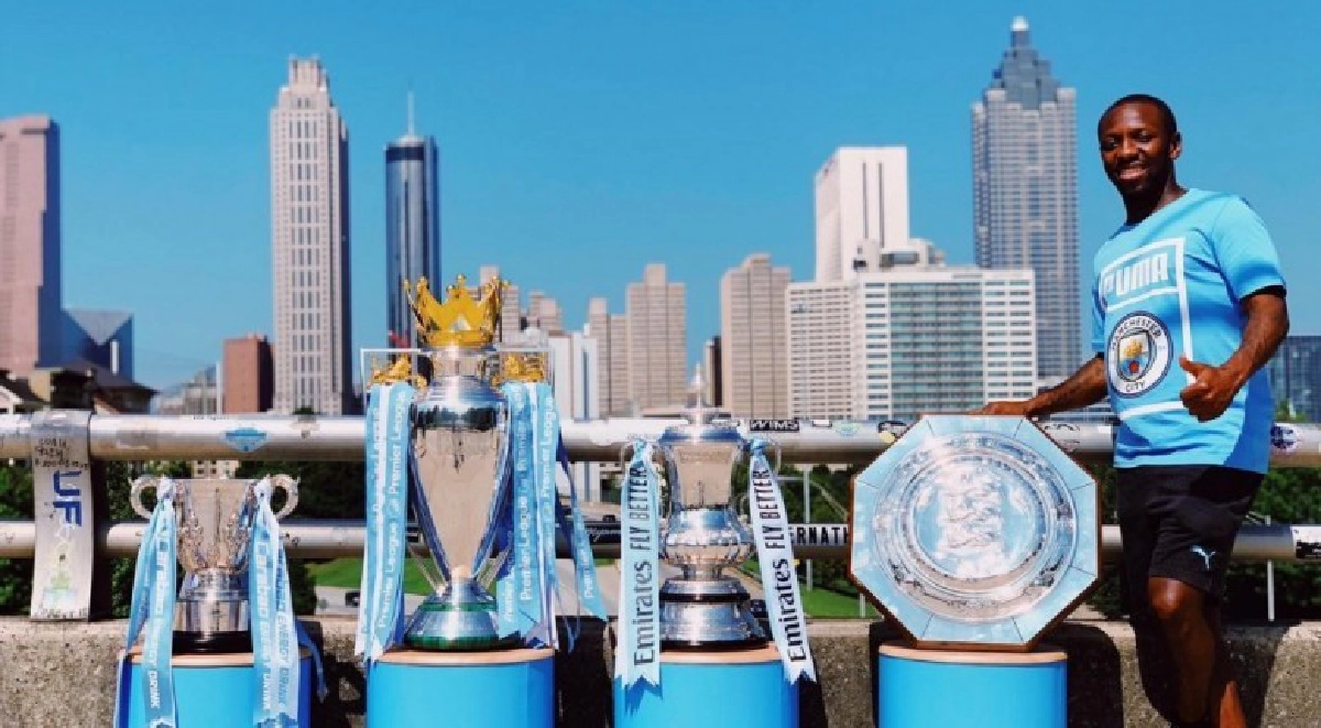 เรือใบสีฟ้า ขนถ้วยแชมป์มาเยือนไทย 