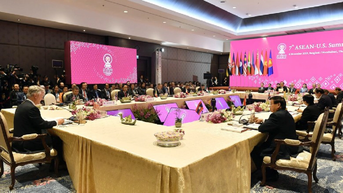 นายกฯอวยบทบาทสหรัฐฯ หนุน สันติภาพ-ความเจริญ ในอาเซียน