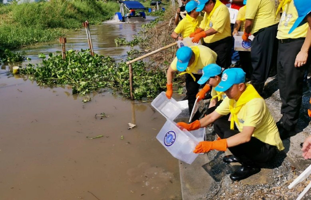 เฉลิมชัย รวมพลจิตอาสาก.เกษตรฯ จัดกิจกรรมเราทำความดีด้วยหัวใจ