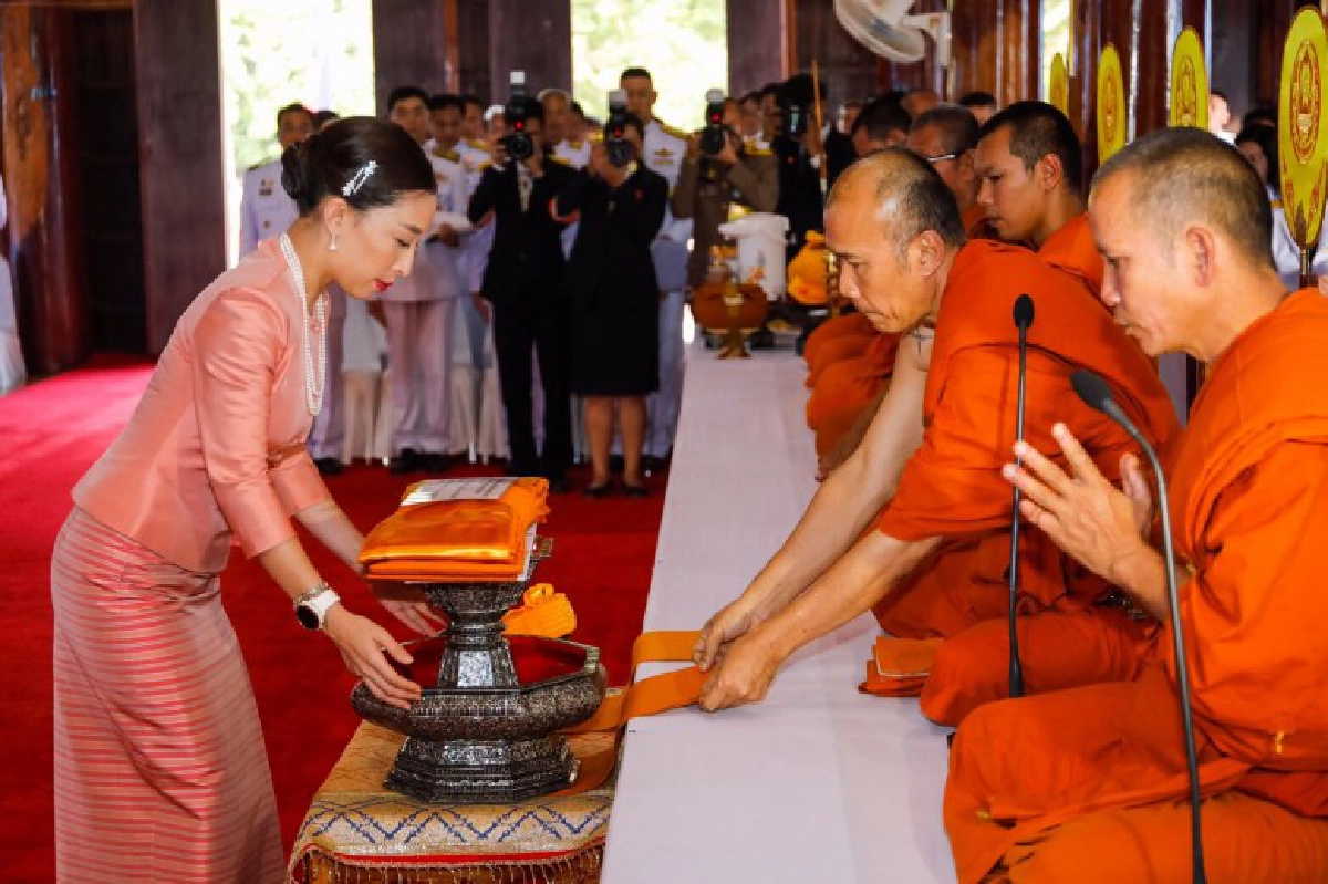 กรมหลวงราชสาริณีสิริพัช ทรงถวายผ้ากฐิน วัดศรีเกษตรารา