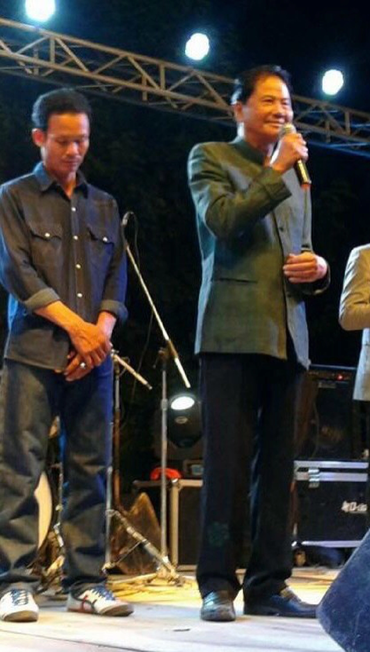 "เจ๊สมพร" เงิบ เจอ "เอ๋ จอมบึง" ตัวจริงเจ้าถิ่น