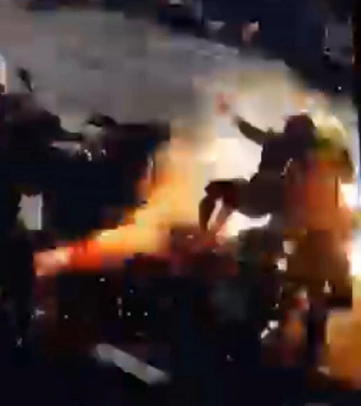 หนุ่มเดือดแฟนถูกสายไฟร่วงไหม้ขาไร้หน่วยงานเหลียวแล