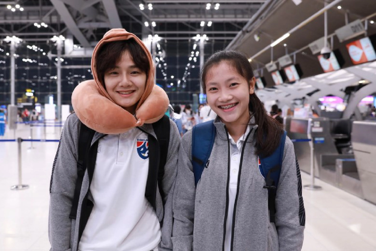 ชบาแก้ว  อุ่นแข้งไต้หวัน 