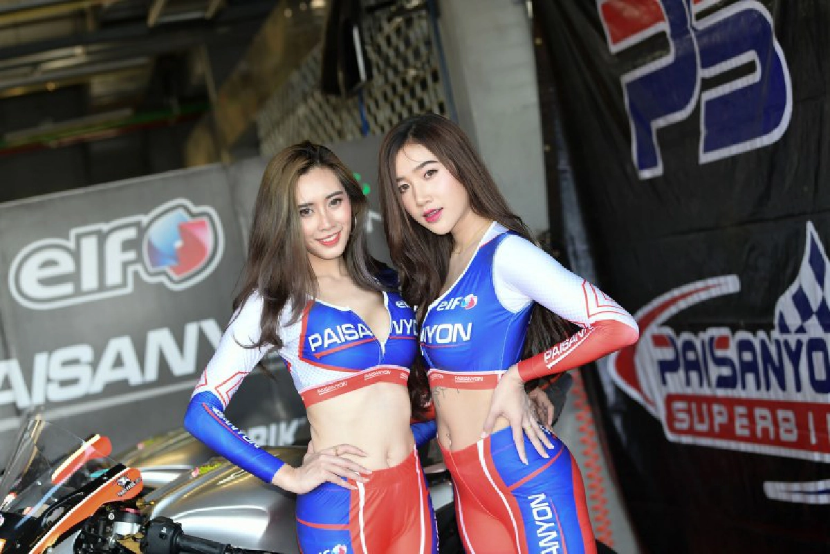 สาวสวยจากพิทวอล์ค !!