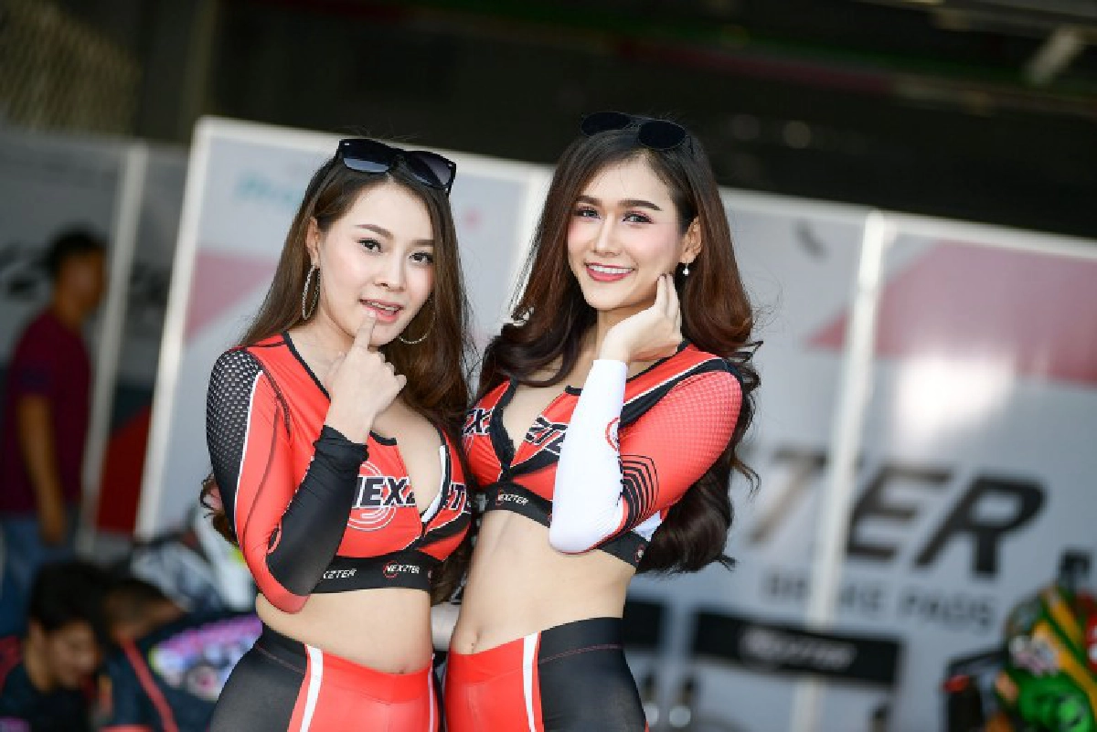 สาวสวยจากพิทวอล์ค !!