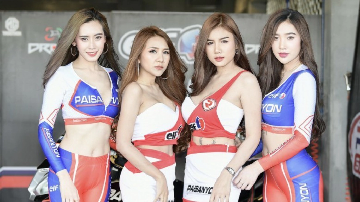 สาวสวยจากพิทวอล์ค !! สาวสวยจากพิทวอล์ค !!