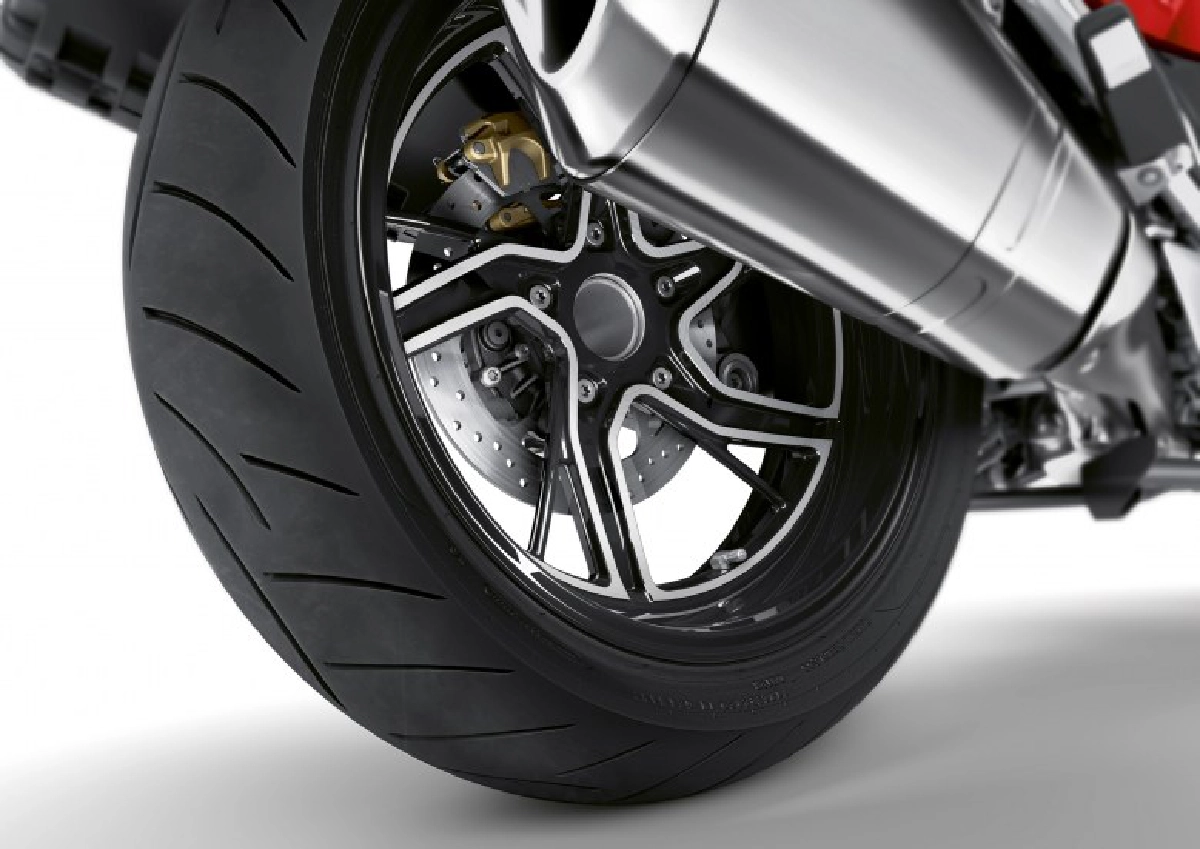 BMW ส่ง R 1250 RT เอาใจสายทัวริ่ง