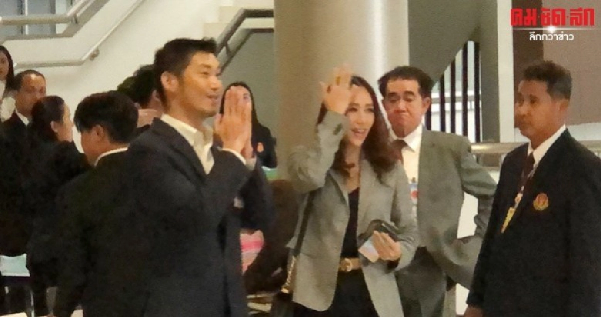 สถานทูต 4 ประเทศส่งตัวแทนฟังคำวินิจฉัยคดีหุ้นสื่อ 