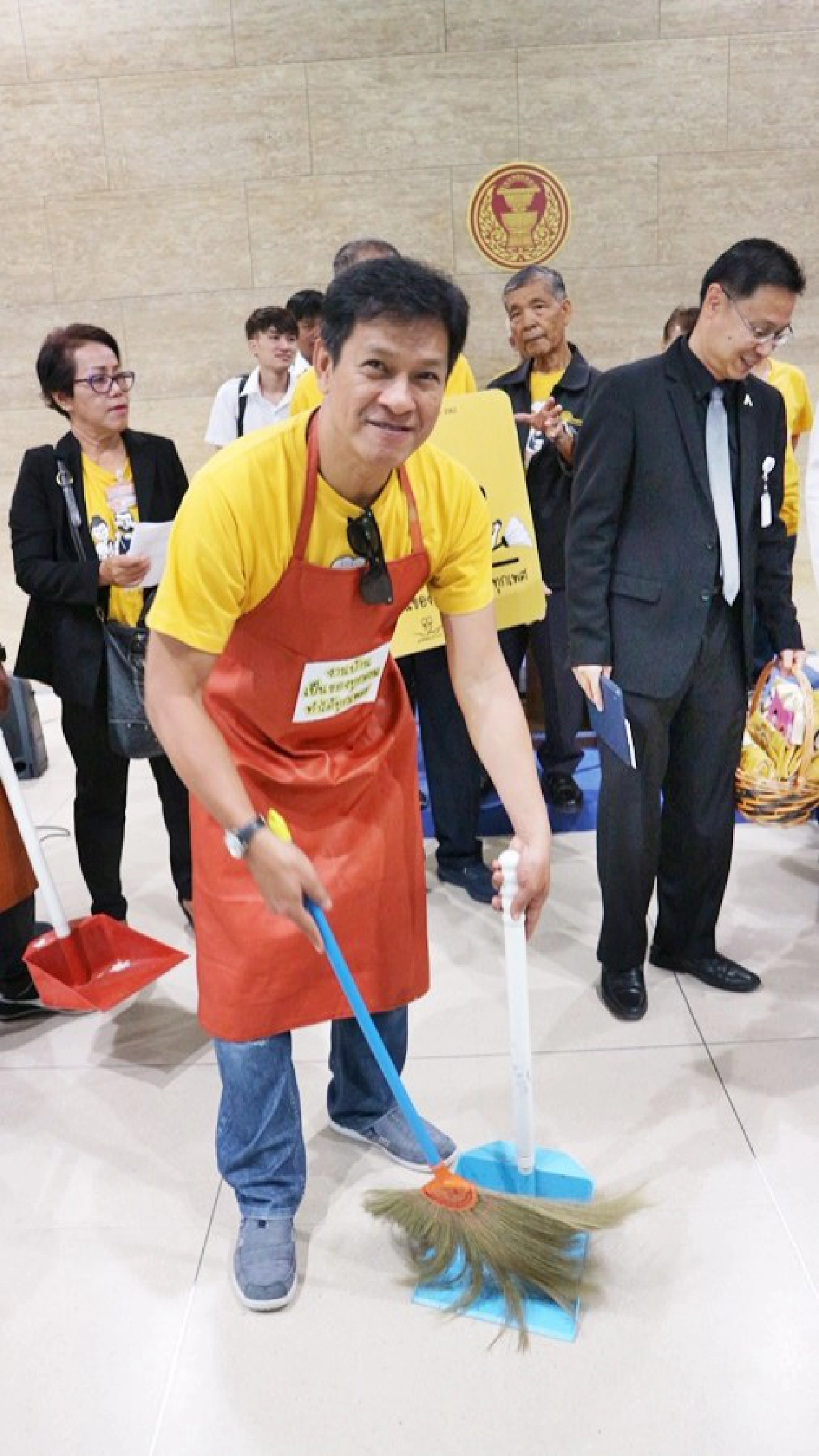 มูลนิธิหญิงชายก้าวไกลชวนส.ส.ชายรณรงค์ช่วยทำงานบ้าน