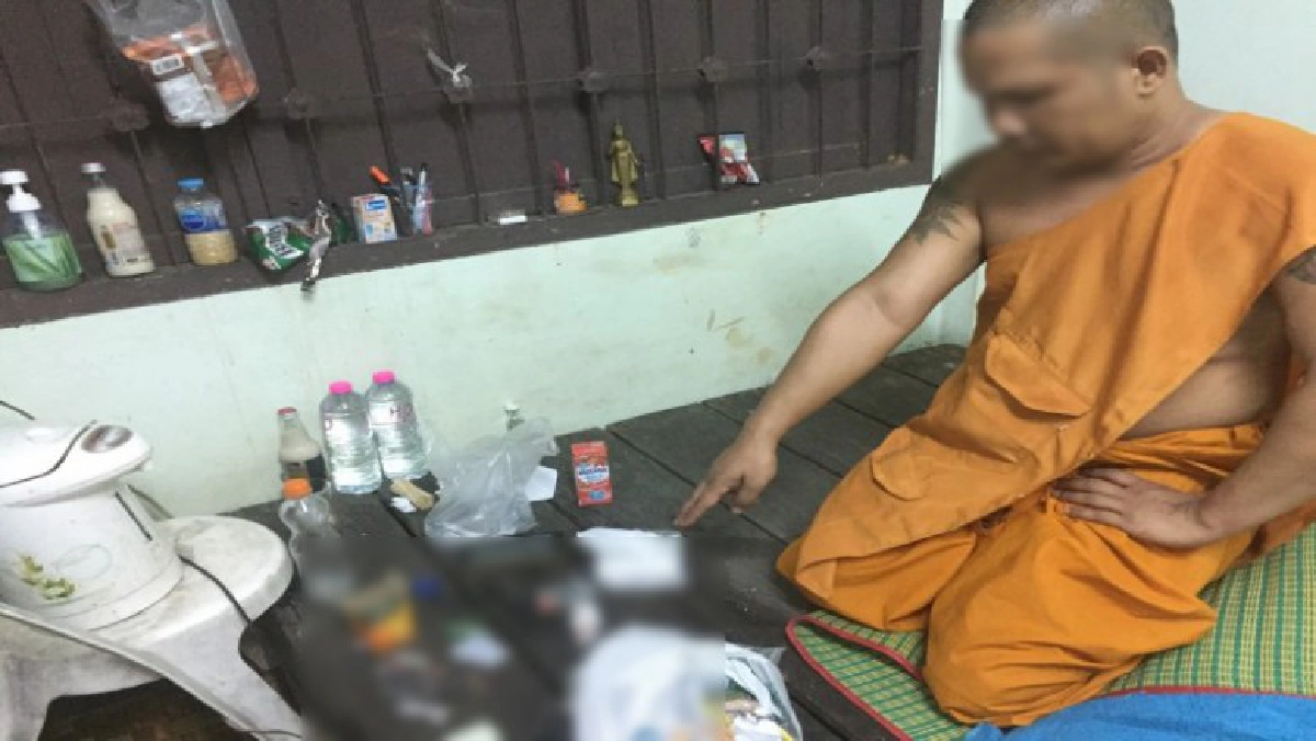 จับสึกพระเสพยาคากุฎิวัดดัง