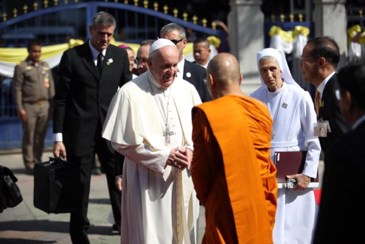 สัมพันธภาพ 2 ผู้นำศาสนา สุดงดงามยิ่ง