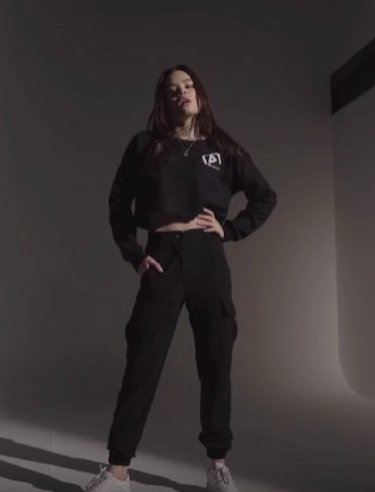 แอลลี่ อชิรญา ลูกสาว อ่ำ อัมรินทร์ โชว์สเต็ปการเต้น