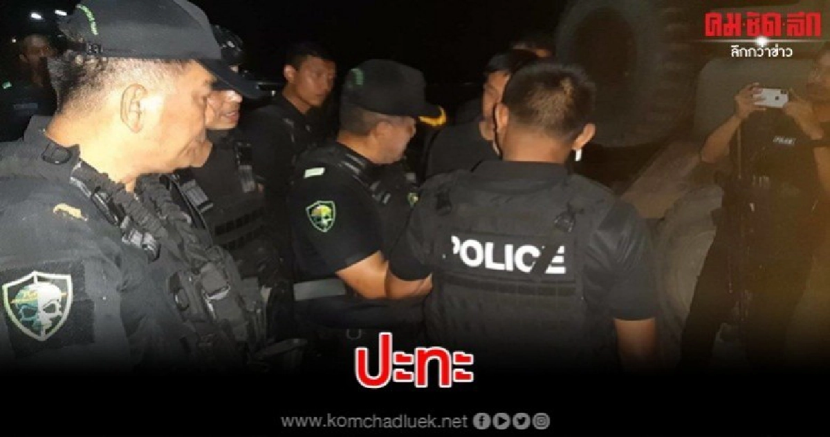 ชาวบ้านร่วมแห่ศพ ผู้ก่อความไม่สงบ ถูกวิสามัญ  