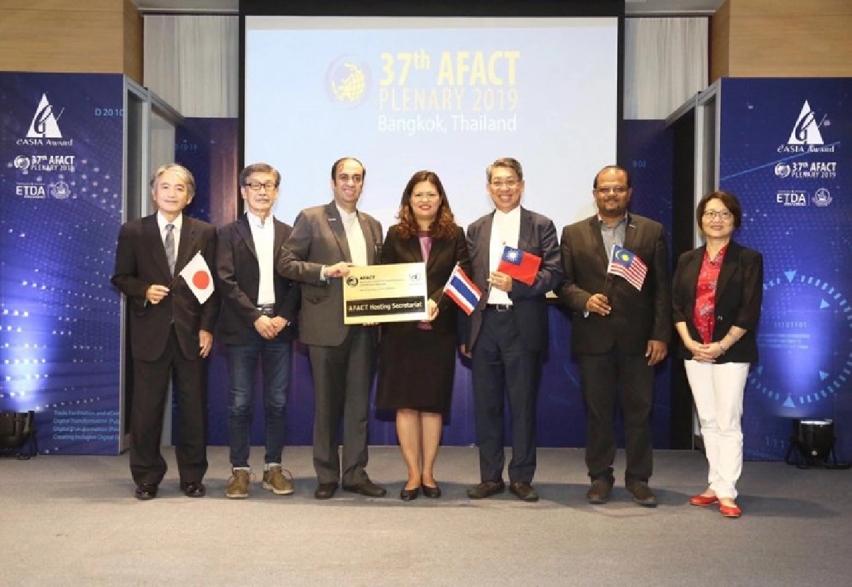 เอ็ตด้า มอบรางวัล eASIA Award 2019 สุดยิ่งใหญ่