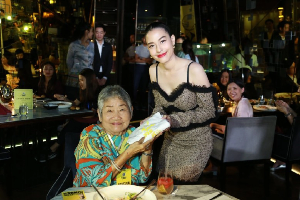 \'นาย ณภัทร\' ควง \'จีน่า ญีนา\' ดินเนอร์สุดหรู