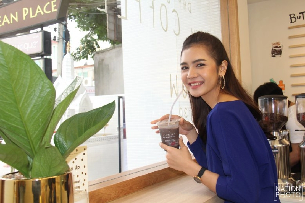 'โดนัท' ควง 'ปูเป้' เดทหนึ่งวัน