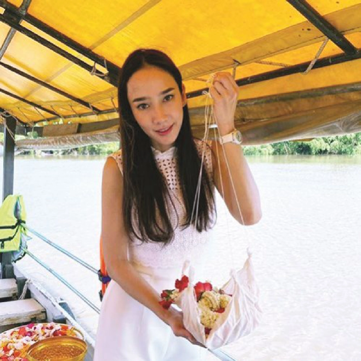เม้าท์นอกจอ 