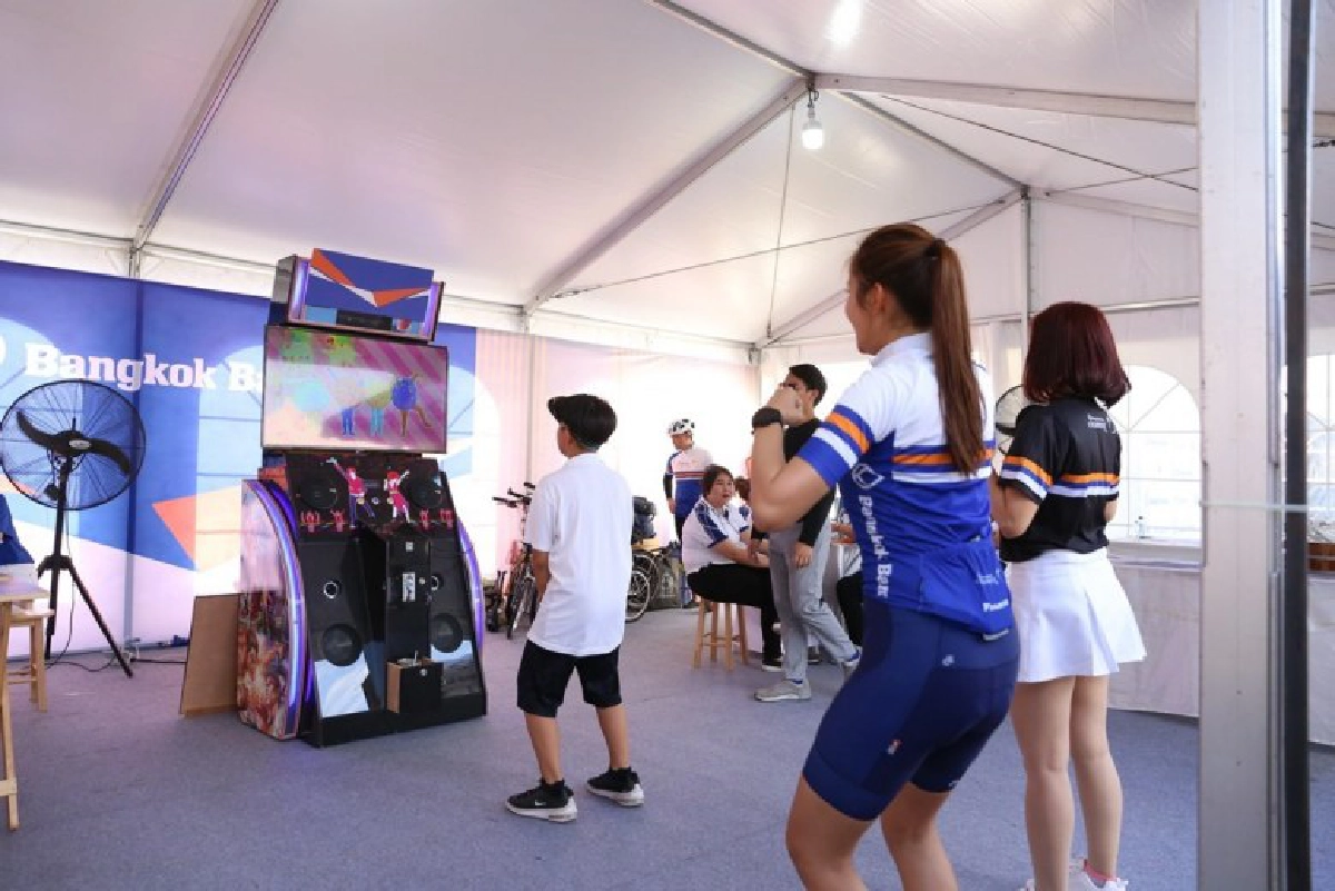 นักปั่น 3,000 ชีวิตสร้างปรากฏการณ์ 'Bangkok Bank CycleFest'