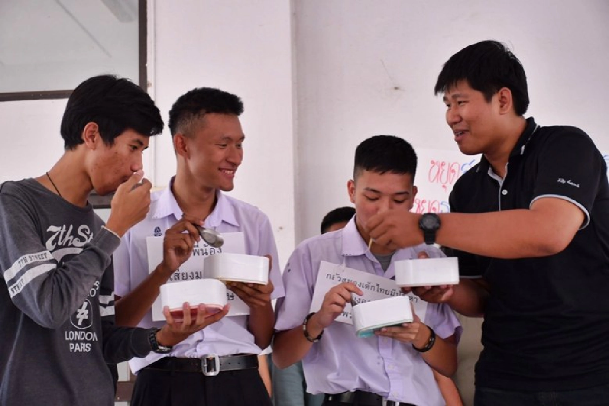 เครือข่ายเยาวชนหนุนจุดยืน สธ. แบนสารเคมีอันตราย 