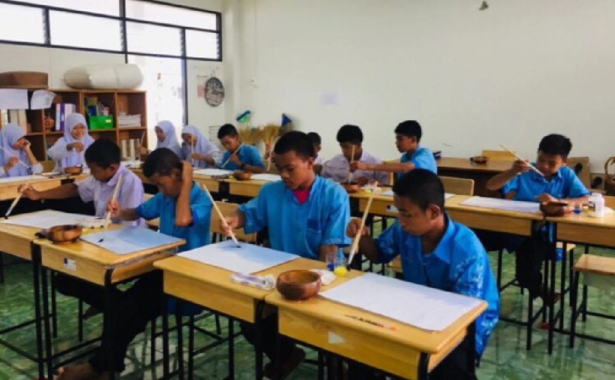 เรียนยืดหยุ่น-เพื่อนดูแลเพื่อน ดึงเด็กนอกระบบสู่ห้องเรียน