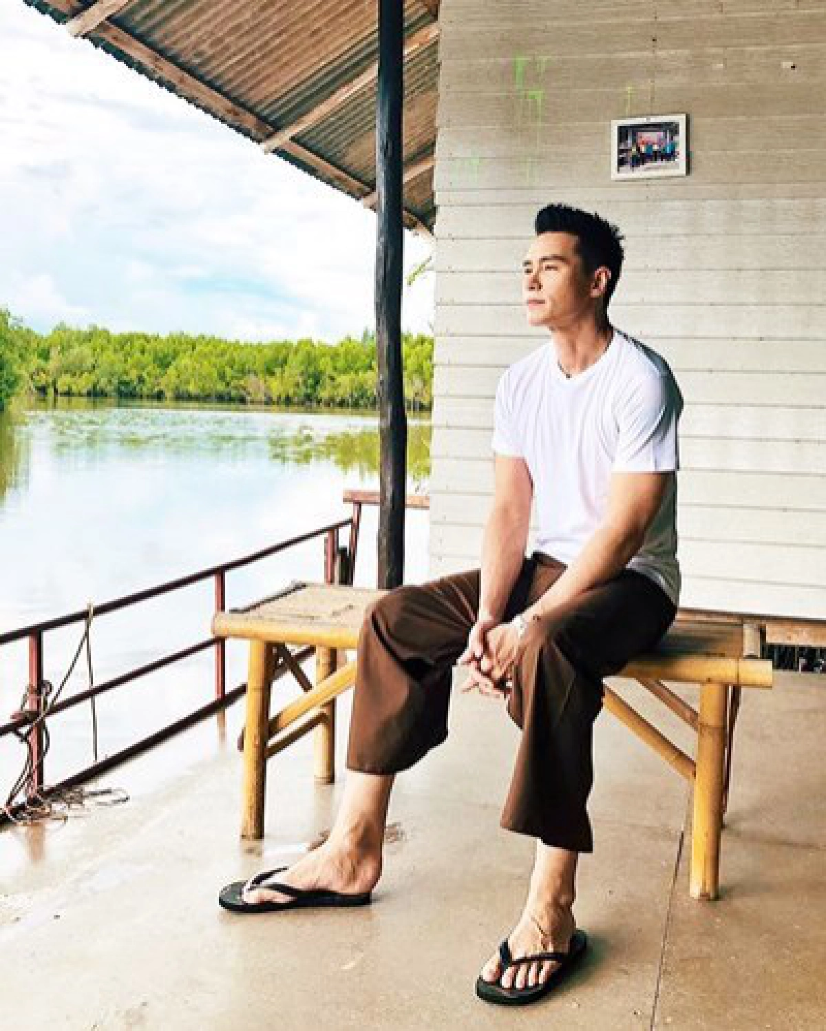 เม้าท์นอกจอ 