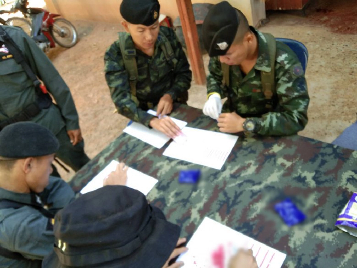 รวบป้าวัย 53 ค้ายาเลี้ยงหลาน  อ้างไม่มีงานทำ