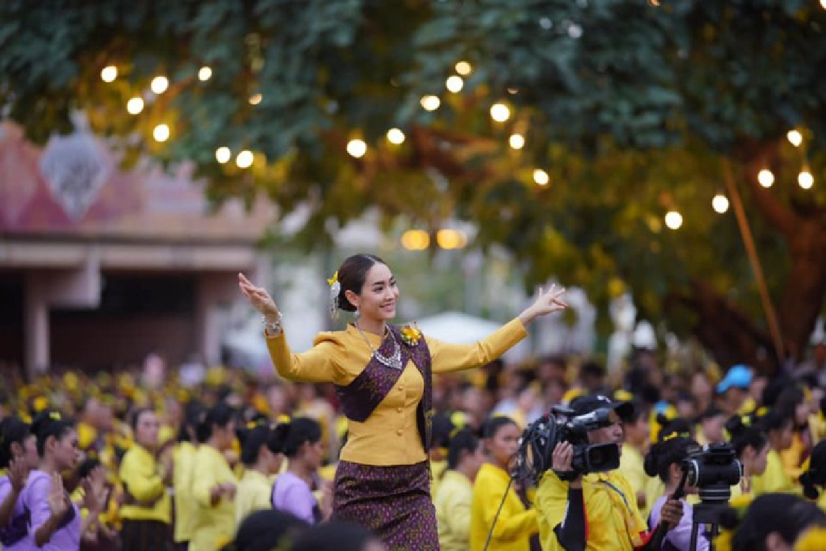 'มิน' เผยความรู้สึกร่วมรำบวงสรวงฉลอง222ปี พร้อมนางรำนับแสนคน