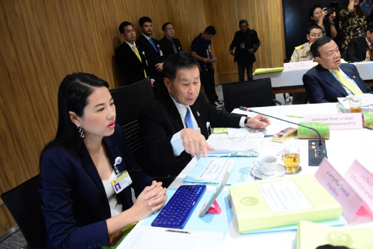 ย้อนวีรกรรมเอ๋ 'สายลาก'  ไฝว้หมดทุกชนชั้น