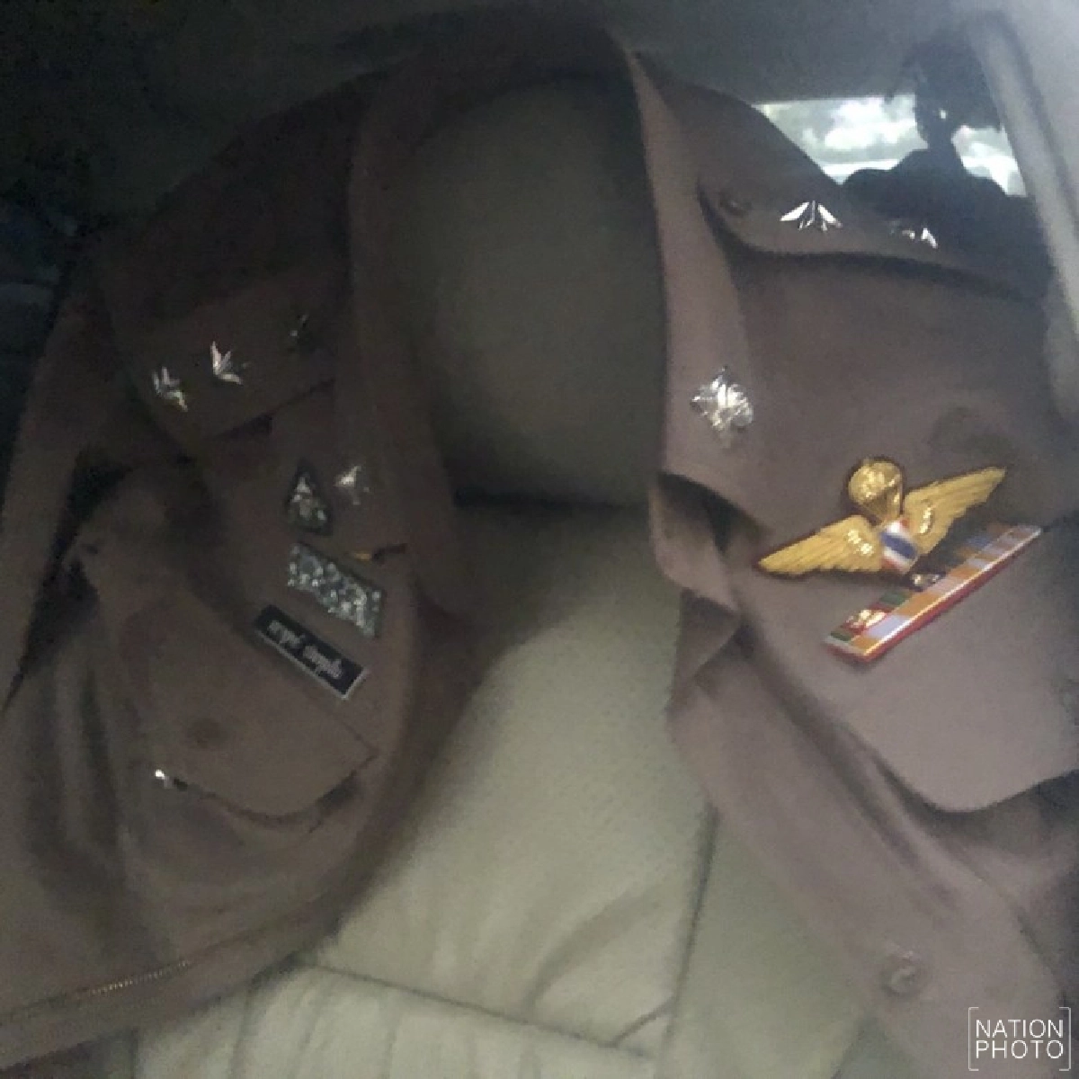 จับตำรวจเก๊ปลอมตัวอย่างเนียนหลอกคบสาว