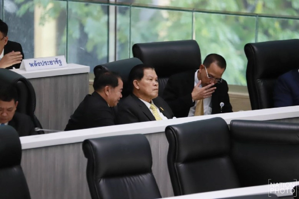 ไวพจน์ ยันไม่หลบซ่อนหมายจับ-ลุยทำหน้าที่ส.ส.ต่อ 