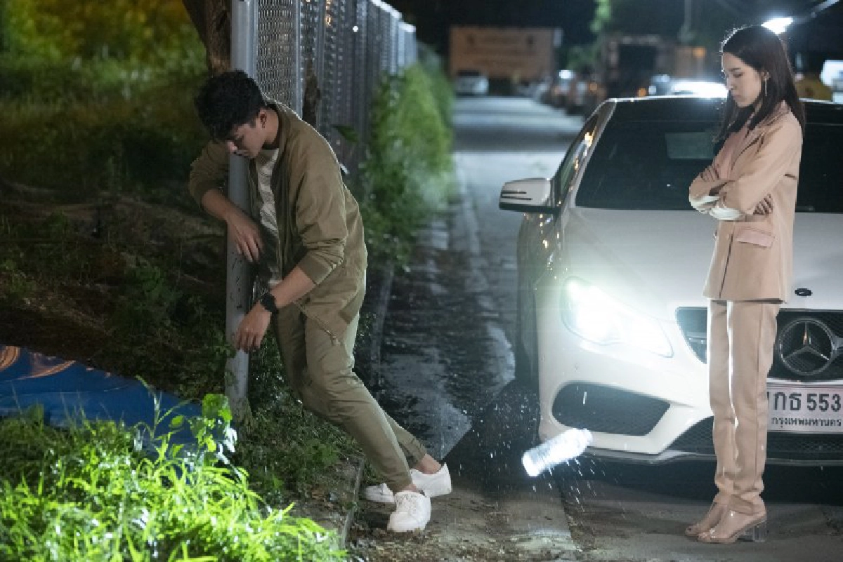 'นาย-โม' แตกหัก