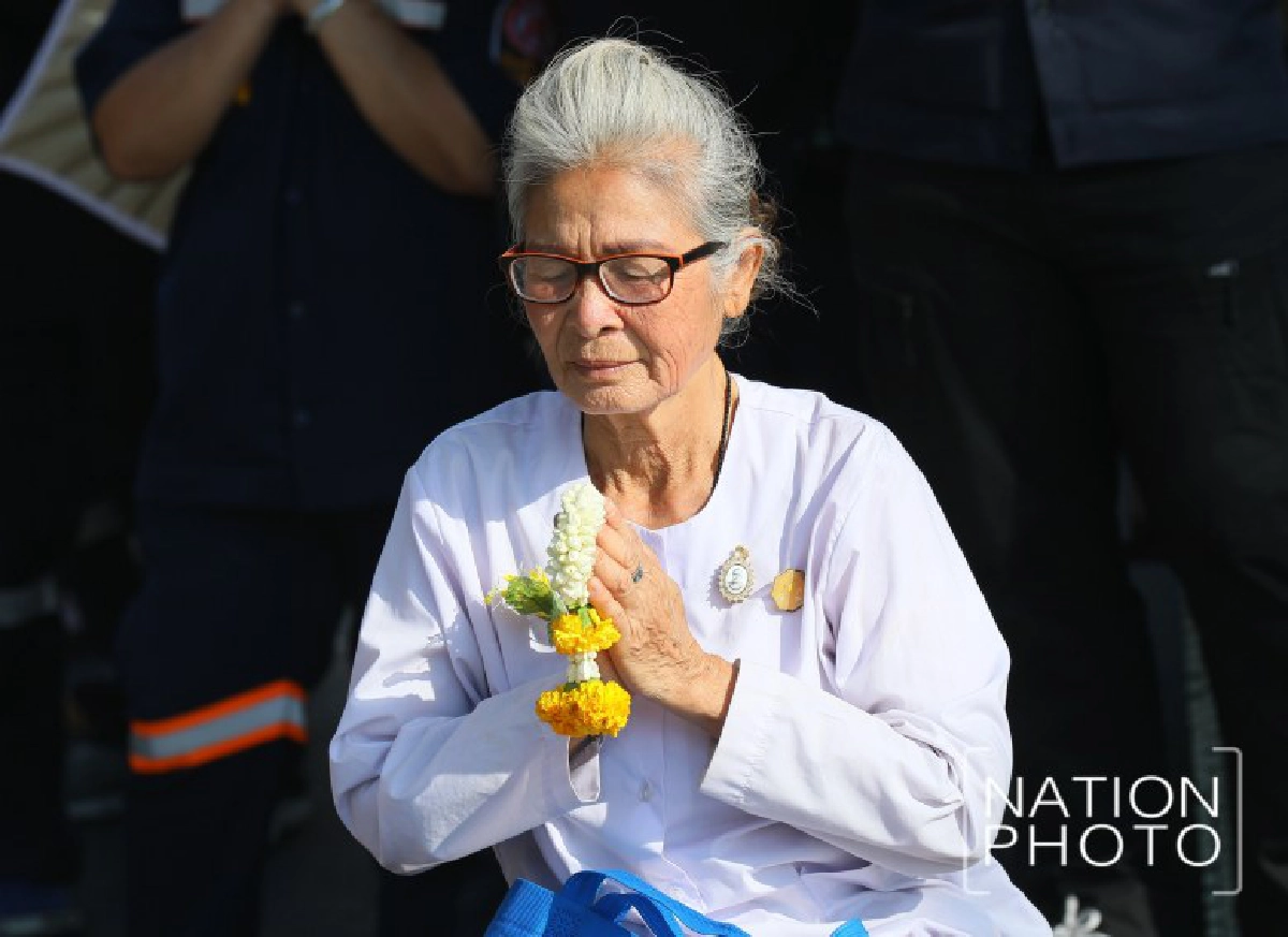 ชมภาพริ้วขบวนแห่ปฐมอัญเชิญ'พระบรมเกศาธาตุ'จากศรีลังกา