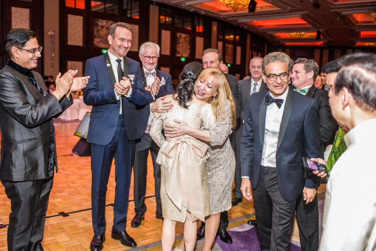  แพทย์หญิงคนแรก รับรางวัลวิจัยเส้นผมเวทีโลก