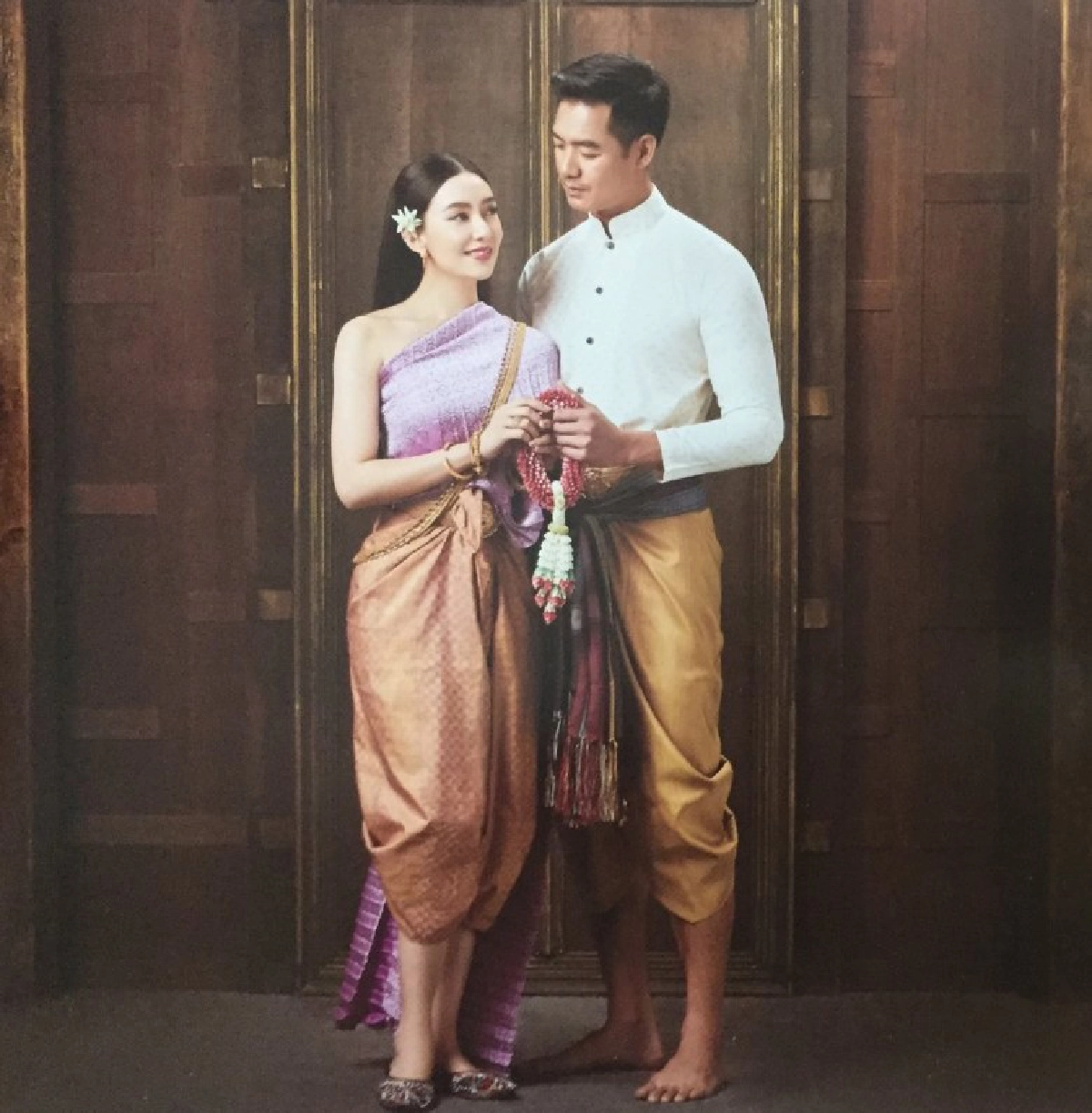 แฟนคลับถึงกับฟิน เวียร์-เบลล่า ถ่ายแบบปฎิทินปี 2563 