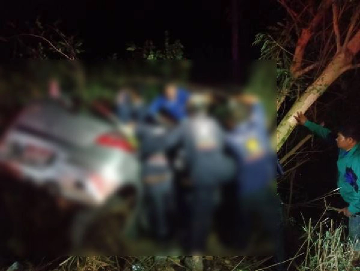 หนุ่มขับรถไปรับแฟนสาว เกิดอุบัติเหตุระหว่างทาง ดับคาที่