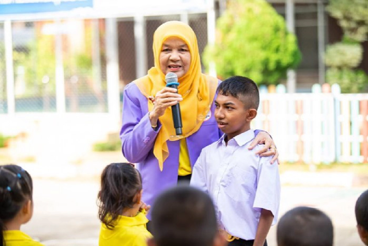 ชีวิต16 ปีเด็กปลายด้ามขวาน สู่ฝันเข้าห้องเรียนครั้งแรกในชีวต