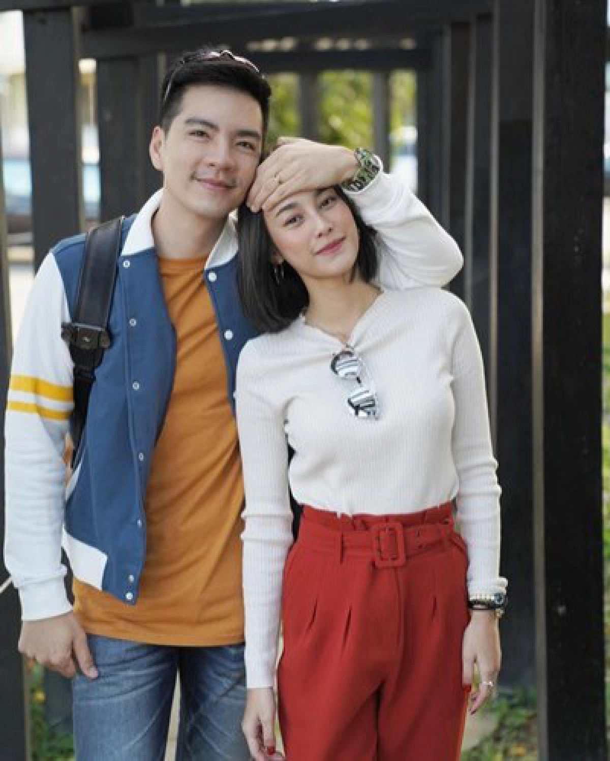 เม้าท์นอกจอ 