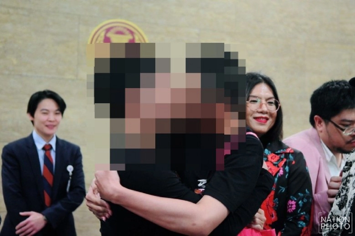 กมธ.หลากหลายฯแถลงขอโทษสังคมหลังโชว์ไม่เหมาะสมกลางสภา