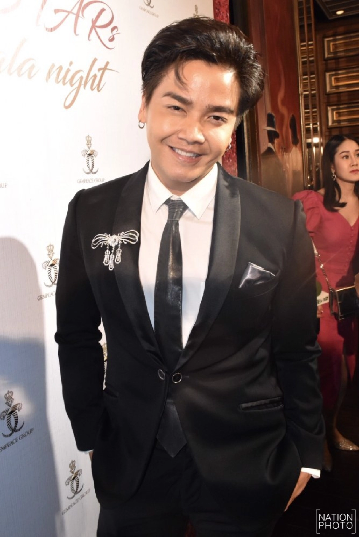'พีเค' จ่ายค่างานแต่งจนกระเป๋าเบา